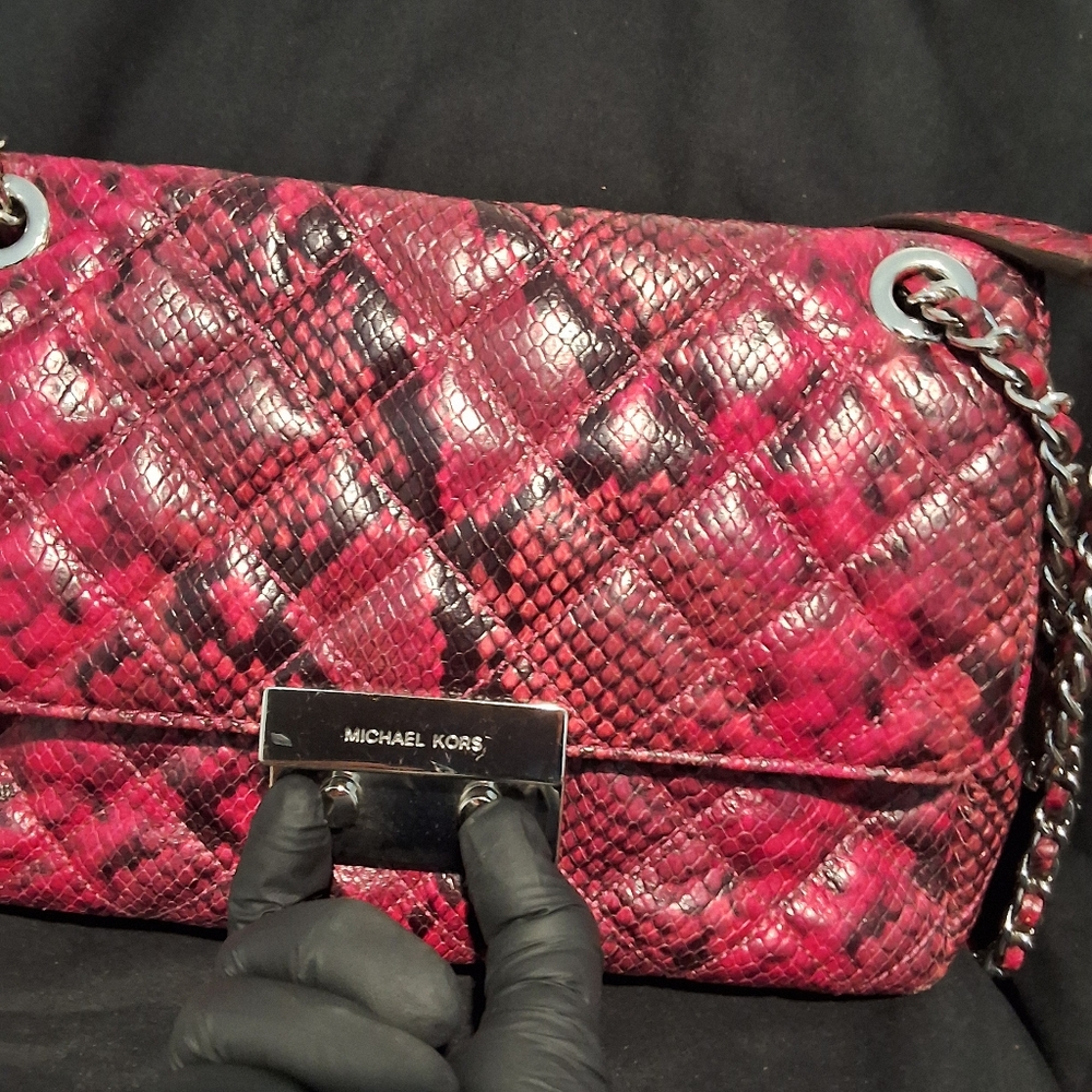 Michael Kors python Embossed Shoulder Bag - Picture 6 of 10